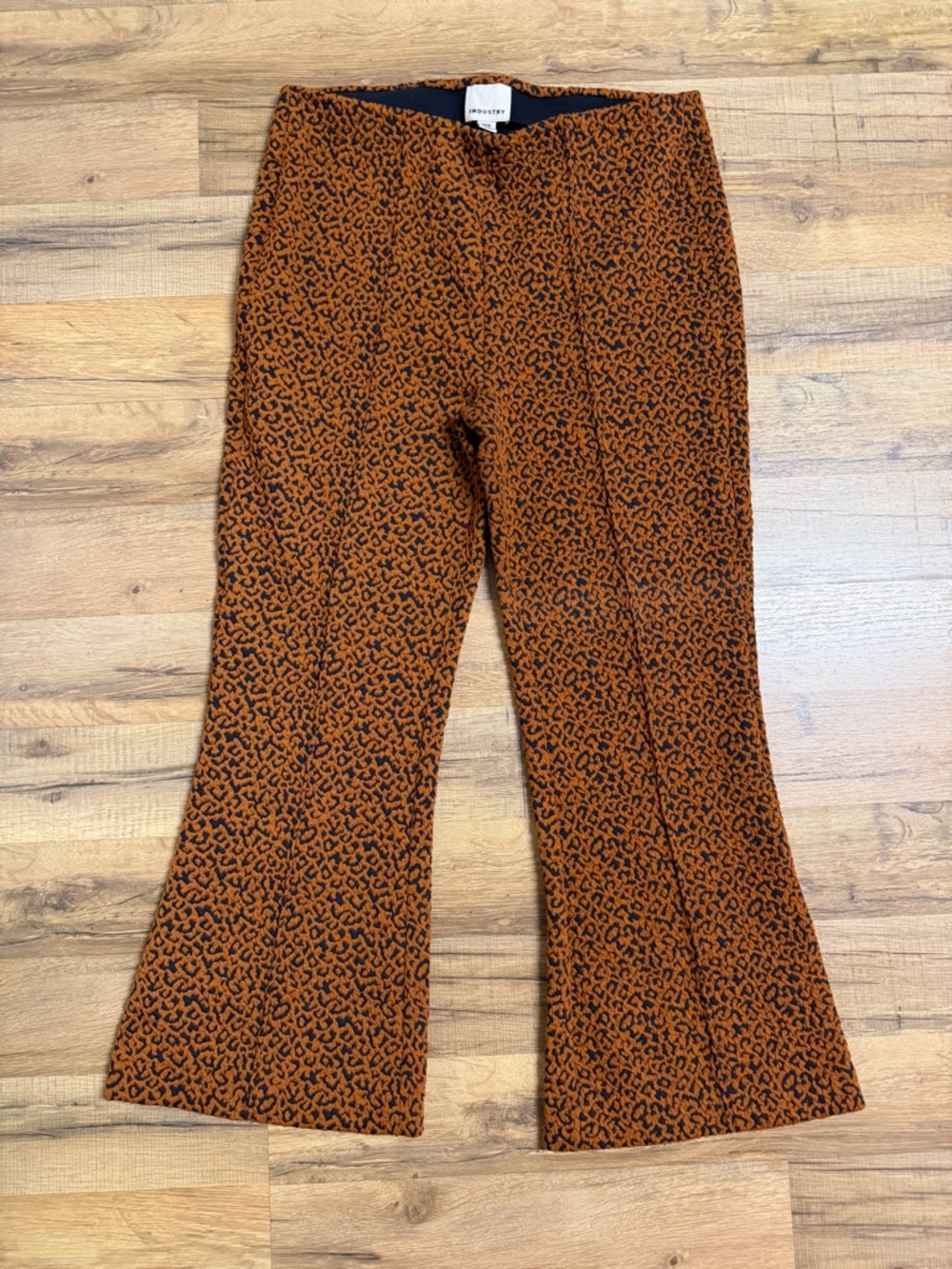 INDUSTRY Animal Print Dress Top in Rust and Black
